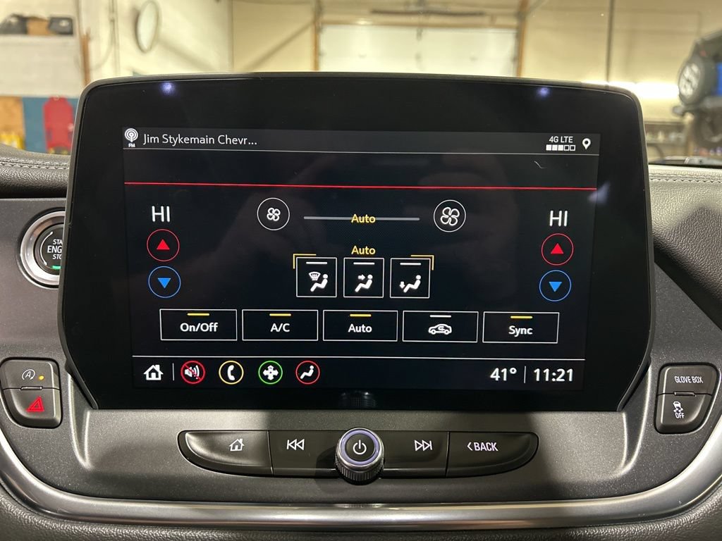 Used 2023 Chevrolet Blazer LT w/ Midnight/Sport Edition FWD image 31