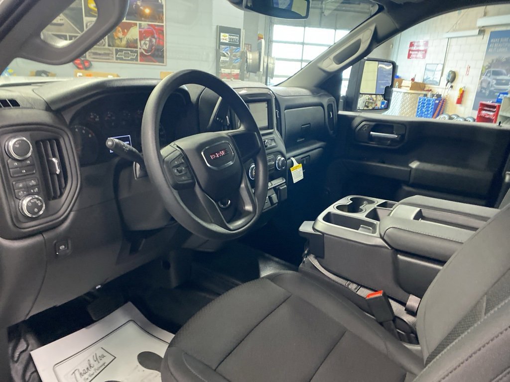 New 2026 GMC Sierra 3500 Pro w/ Convenience Package image 13