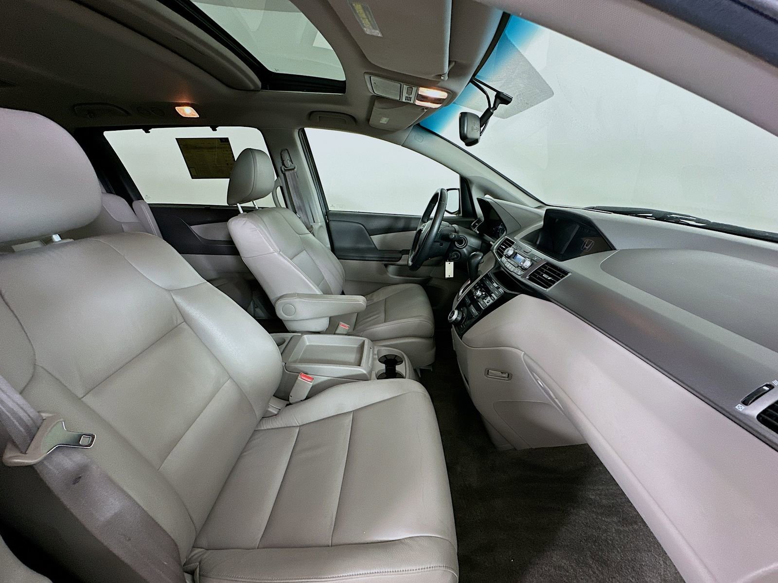 Used 2011 Honda Odyssey EX-L image 44