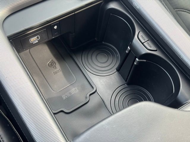 Used 2023 Hyundai Palisade Calligraphy image 37