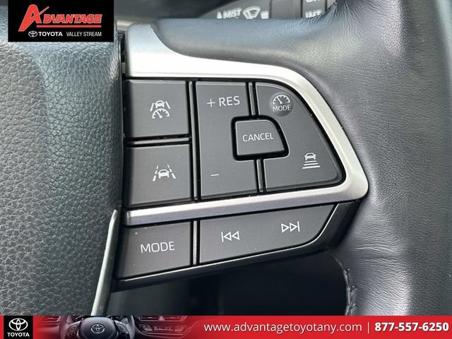 Certified 2024 Toyota Grand Highlander AWD image 29