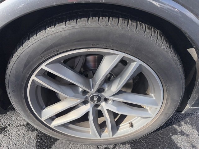 Used 2018 Audi Q7 3.0T Prestige image 35