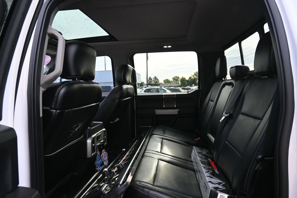 Used 2018 Ford F350 Lariat w/ Lariat Ultimate Package AWD/4WD image 15