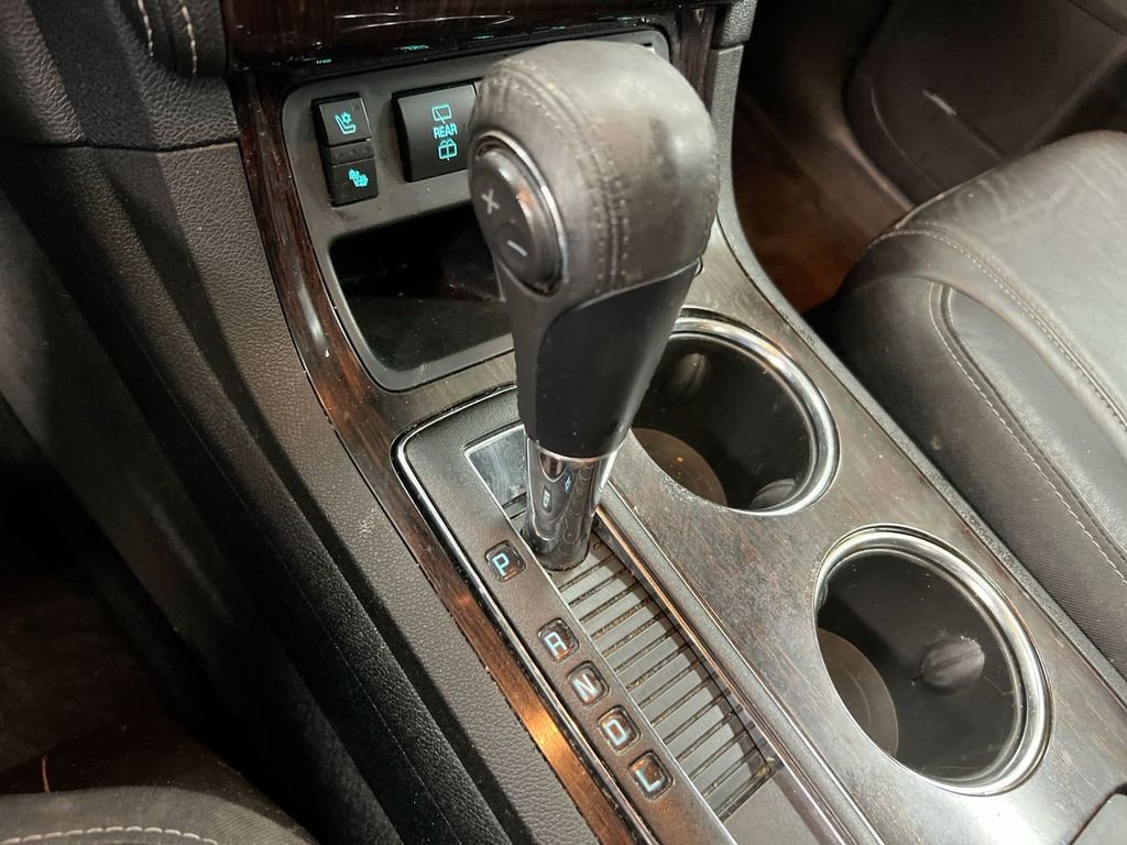 Used 2017 Chevrolet Traverse Premier AWD/4WD image 18