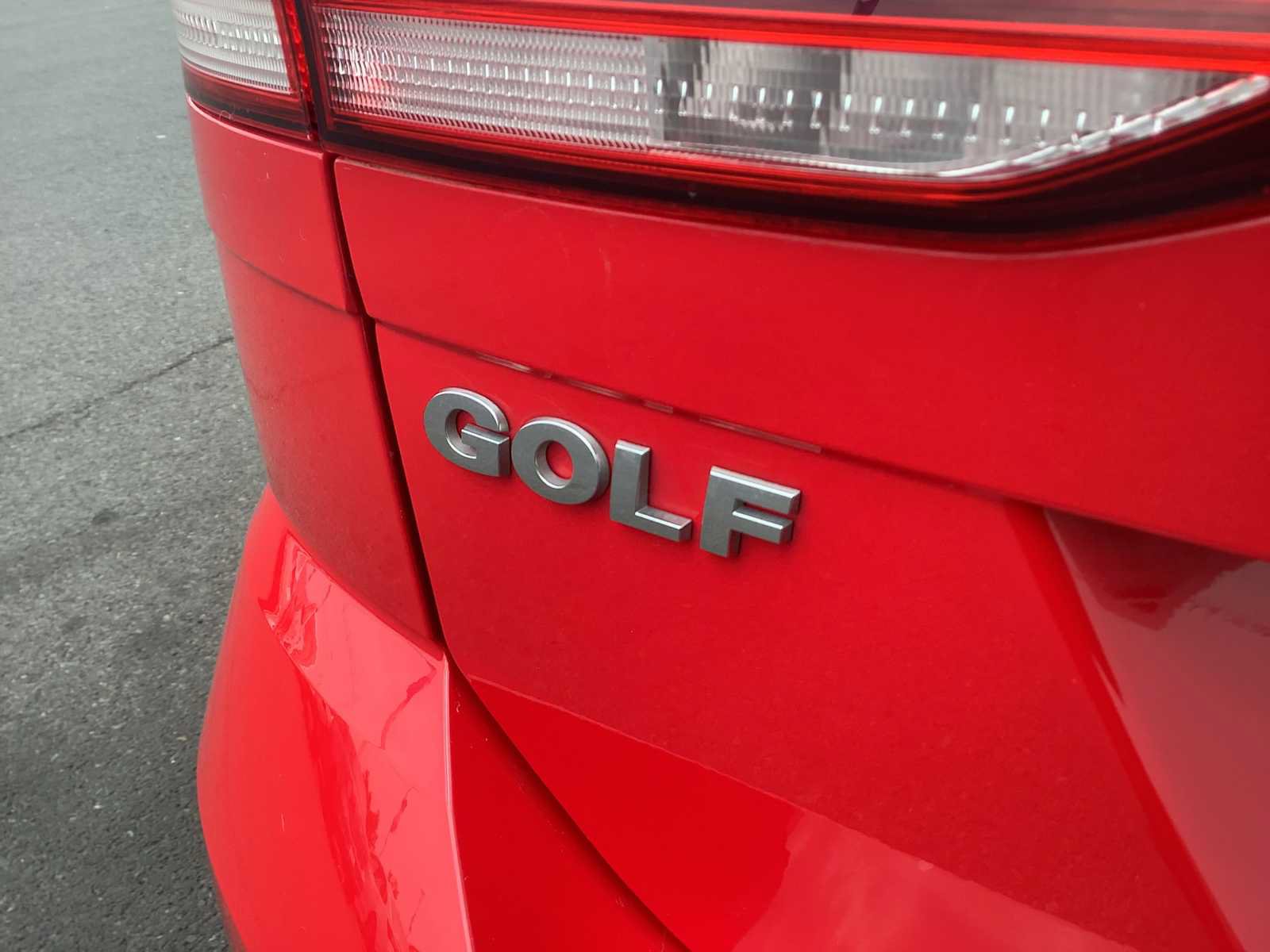Used 2019 Volkswagen Golf S w/ Driver Assistance Package AWD/4WD image 6