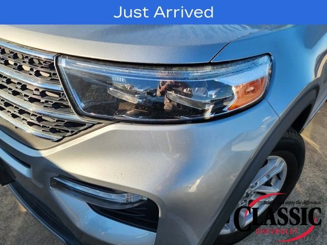 Used 2021 Ford Explorer XLT w/ Equipment Group 202A image 15