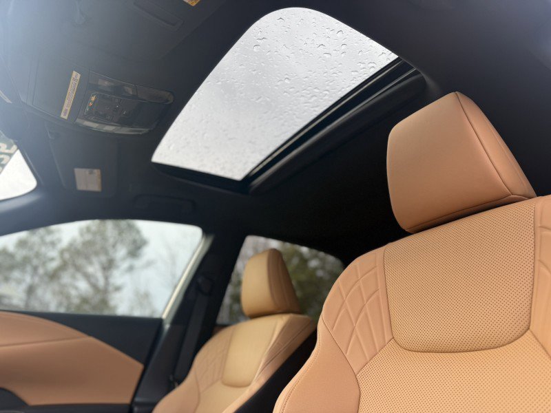 Used 2025 Lexus RX 350 Premium w/ Accessory Package image 14