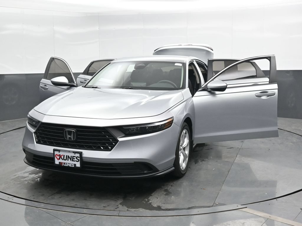 Used 2024 Honda Accord LX image 47
