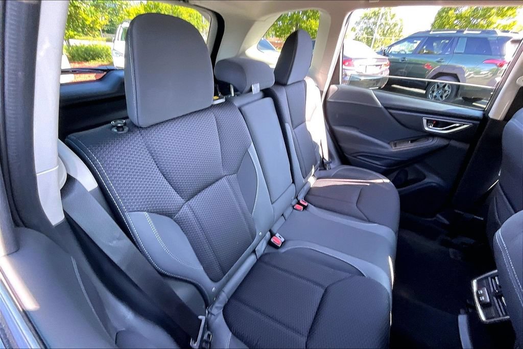 Certified 2023 Subaru Forester Premium AWD/4WD image 30