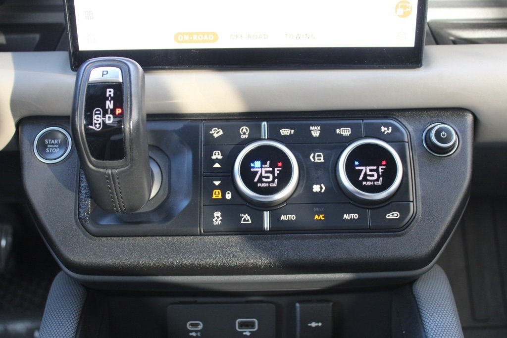 Used 2022 Land Rover Defender 110 X-Dynamic HSE image 27