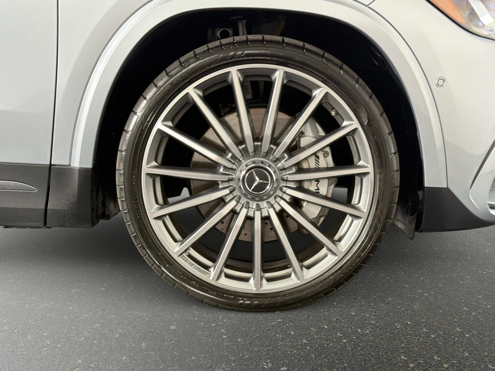 Used 2024 Mercedes-Benz GLA 35 AMG 4MATIC w/ Exclusive Package image 20