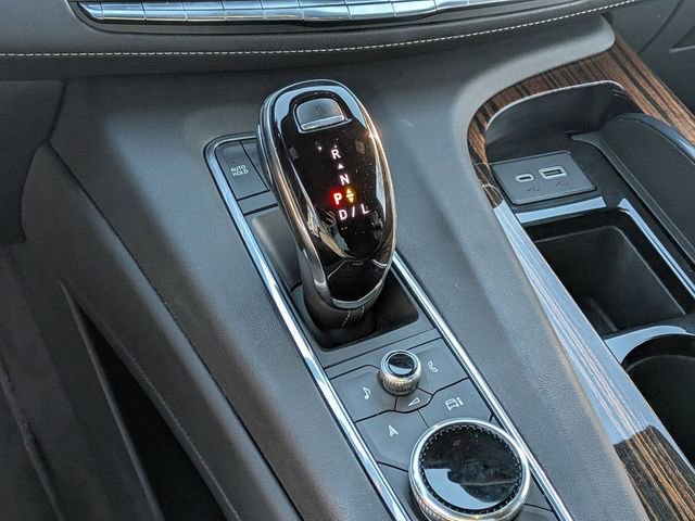 Used 2022 Cadillac Escalade ESV Luxury image 24