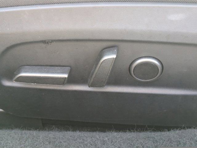 Used 2025 Tesla Model 3 Long Range image 16