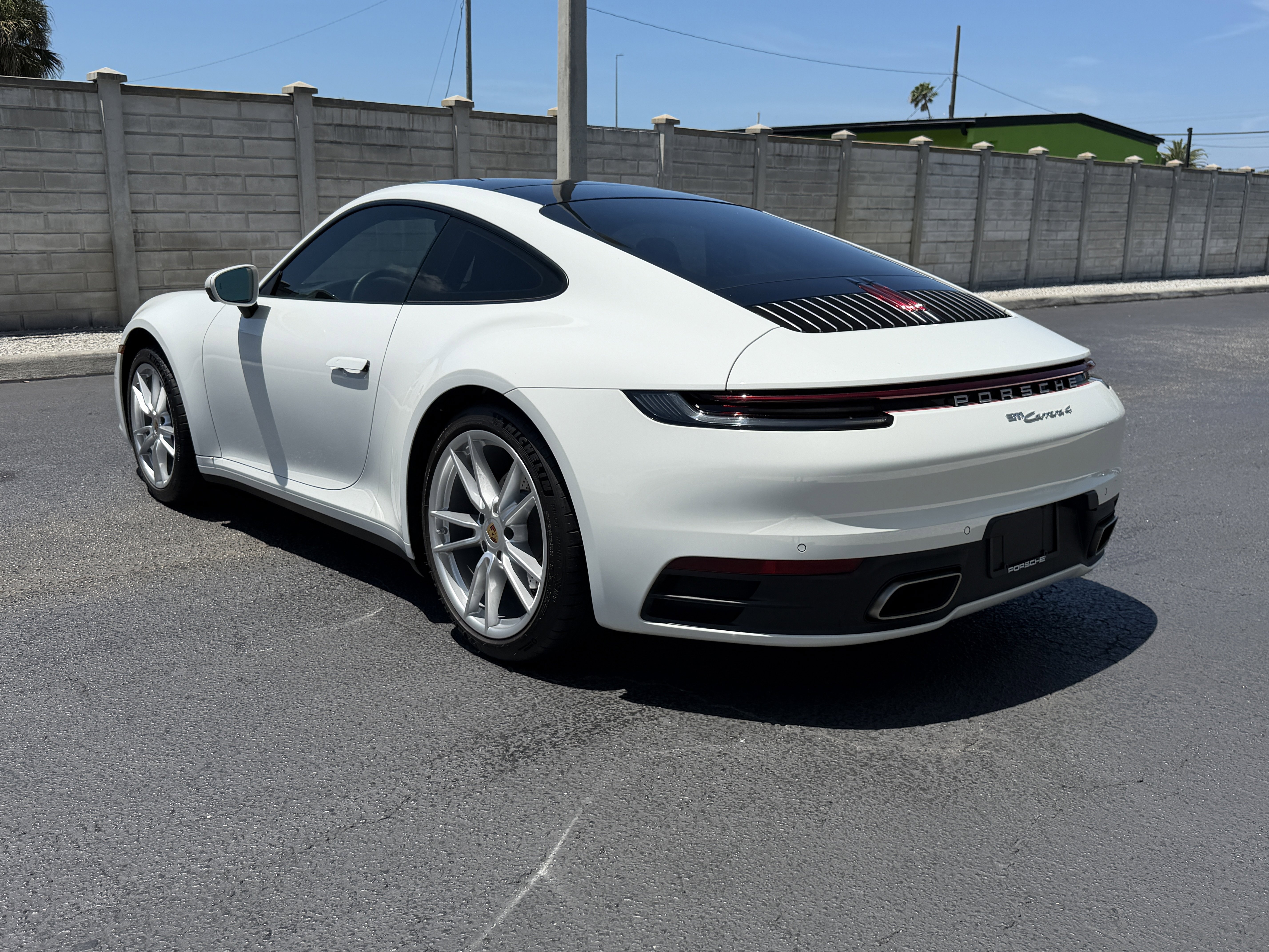Certified 2024 Porsche 911 Carrera 4 AWD/4WD image 3