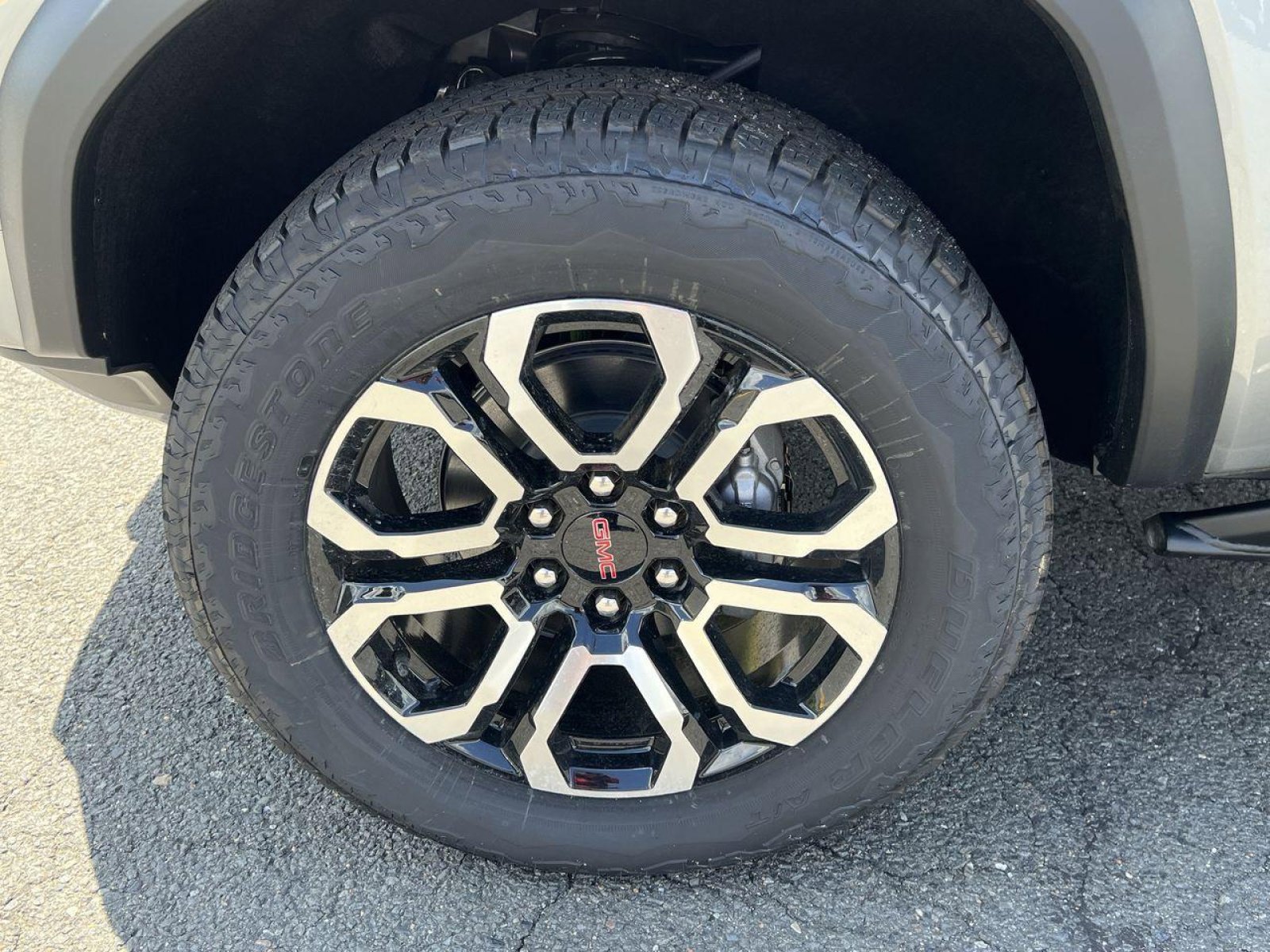 New 2025 GMC Canyon AT4 w/ Nightfall Edition image 5