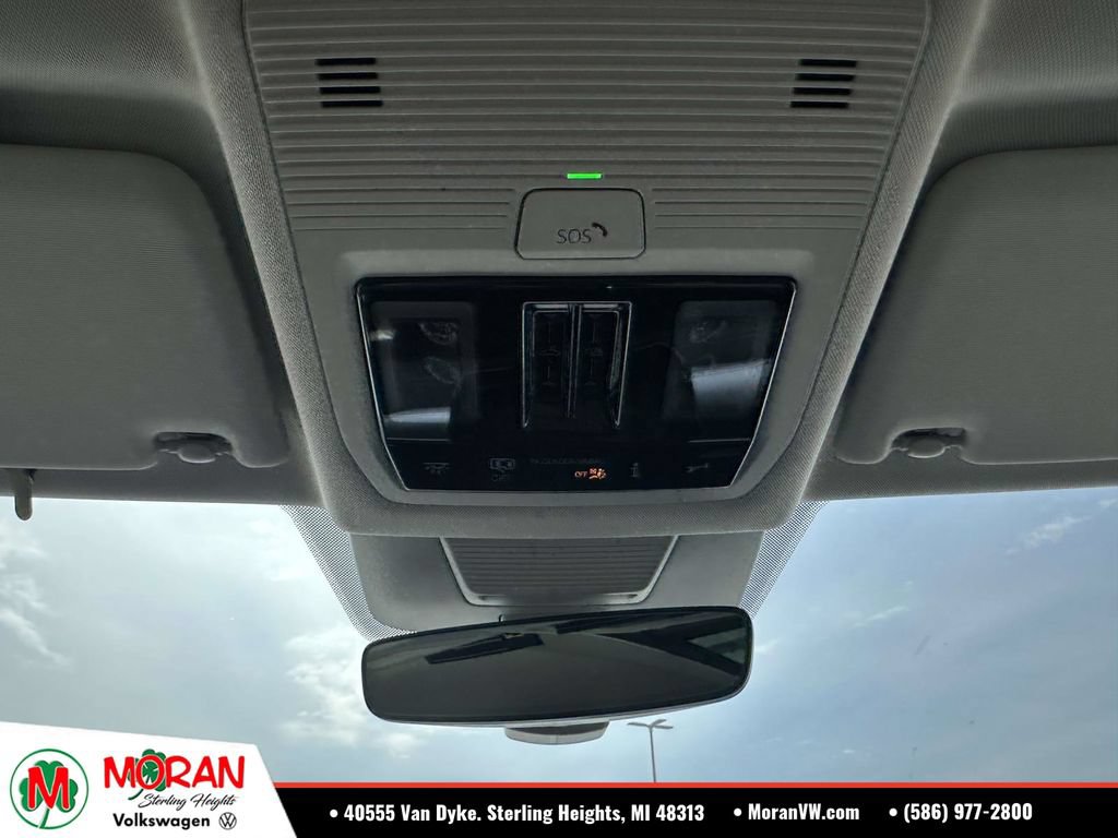 Used 2026 Volkswagen Tiguan SE AWD/4WD image 24