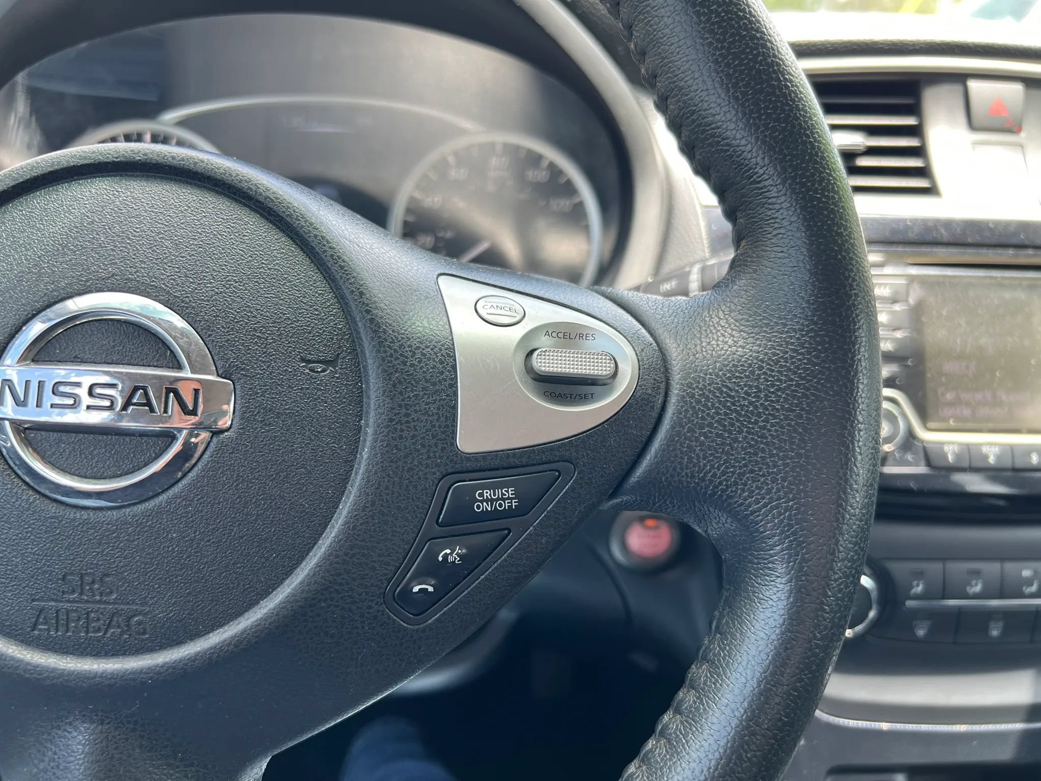 Used 2017 Nissan Sentra SR FWD image 22