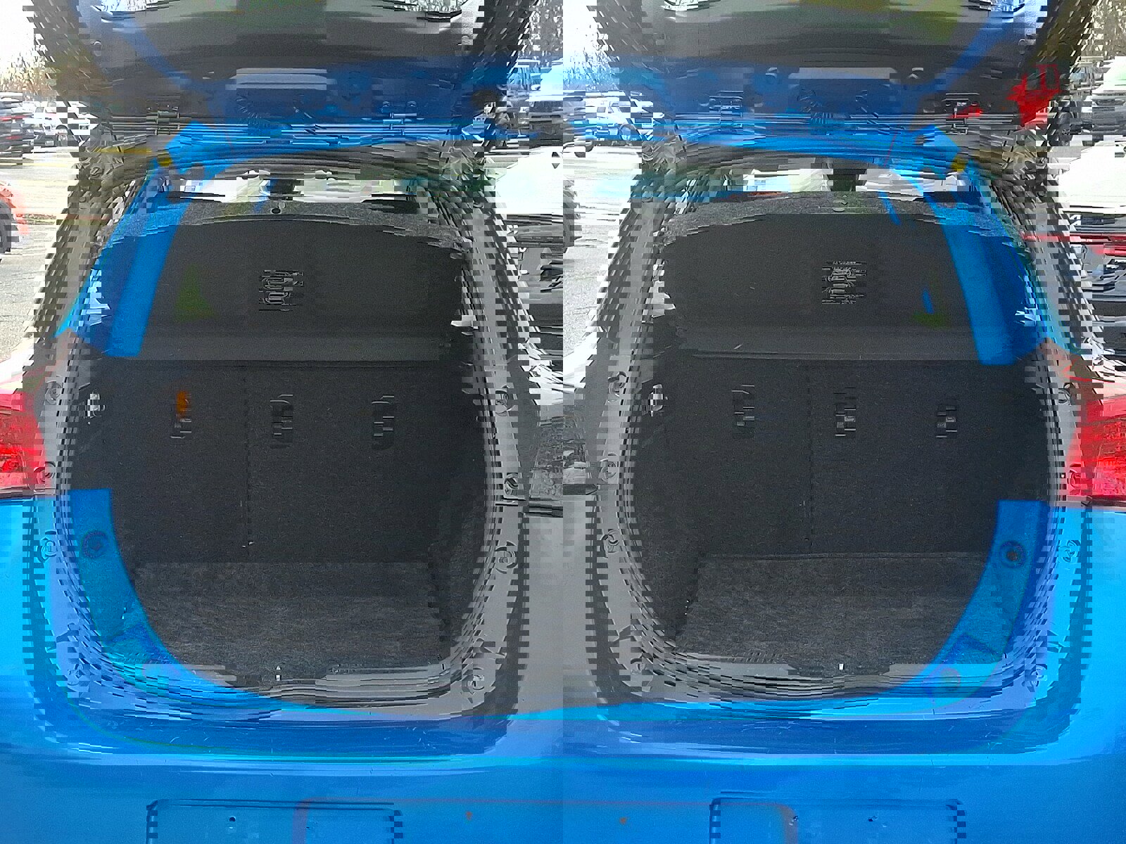 Used 2018 Toyota Corolla iM w/ Carpet Mat Package (TMS) image 29