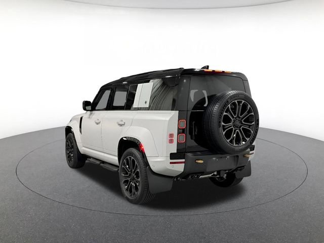 New 2026 Land Rover Defender 110 OCTA AWD/4WD image 3