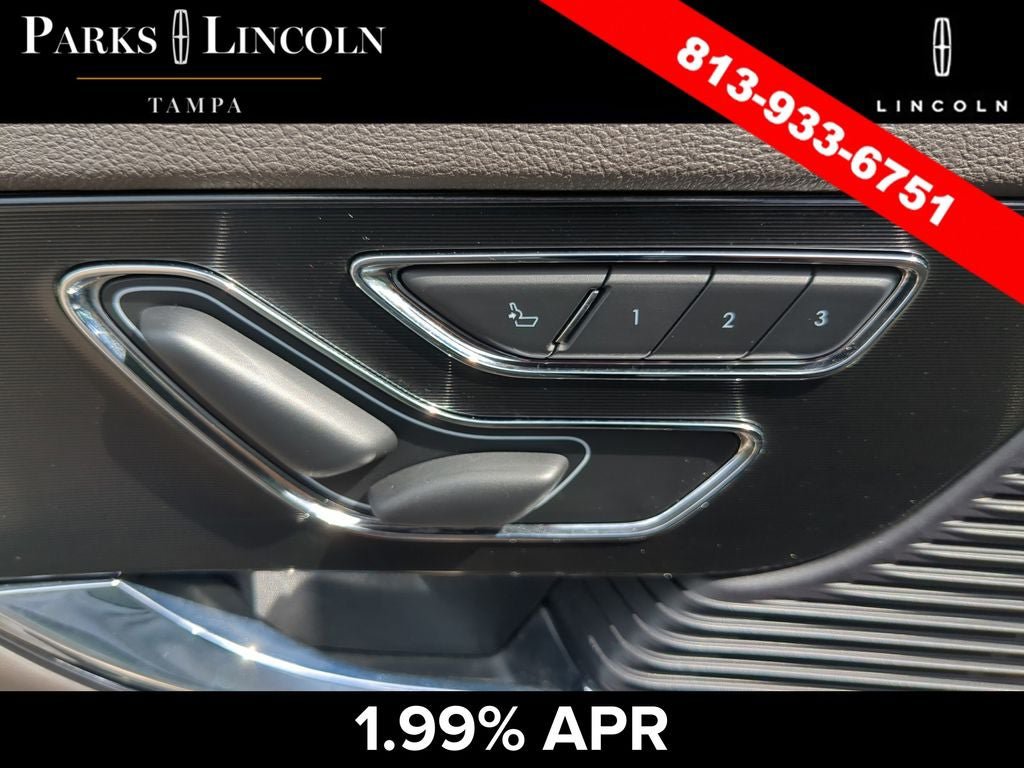 Certified 2022 Lincoln Corsair Grand Touring w/ Towing Package AWD/4WD image 18