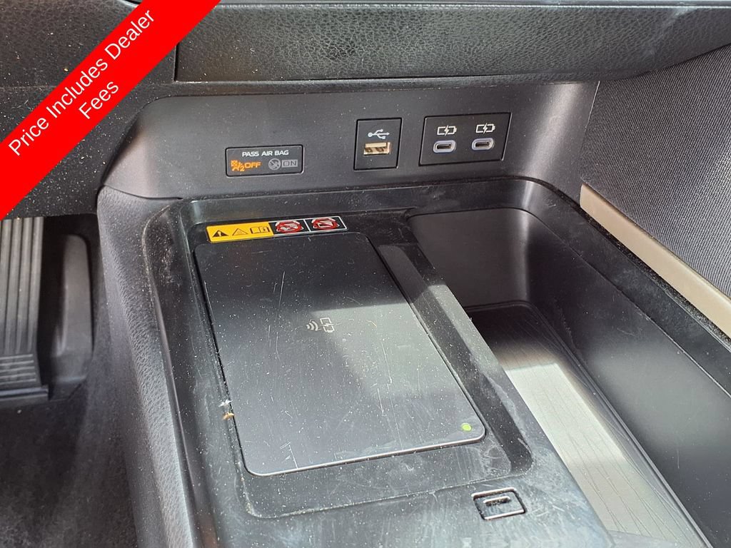 Used 2025 Toyota Camry LE FWD image 25