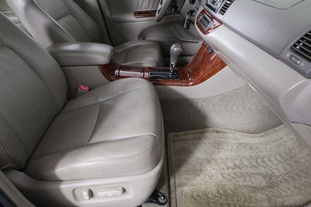 Used 2005 Toyota Camry XLE image 22