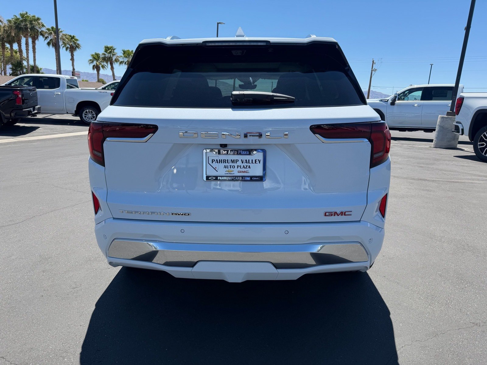New 2027 GMC Terrain Denali AWD/4WD image 4