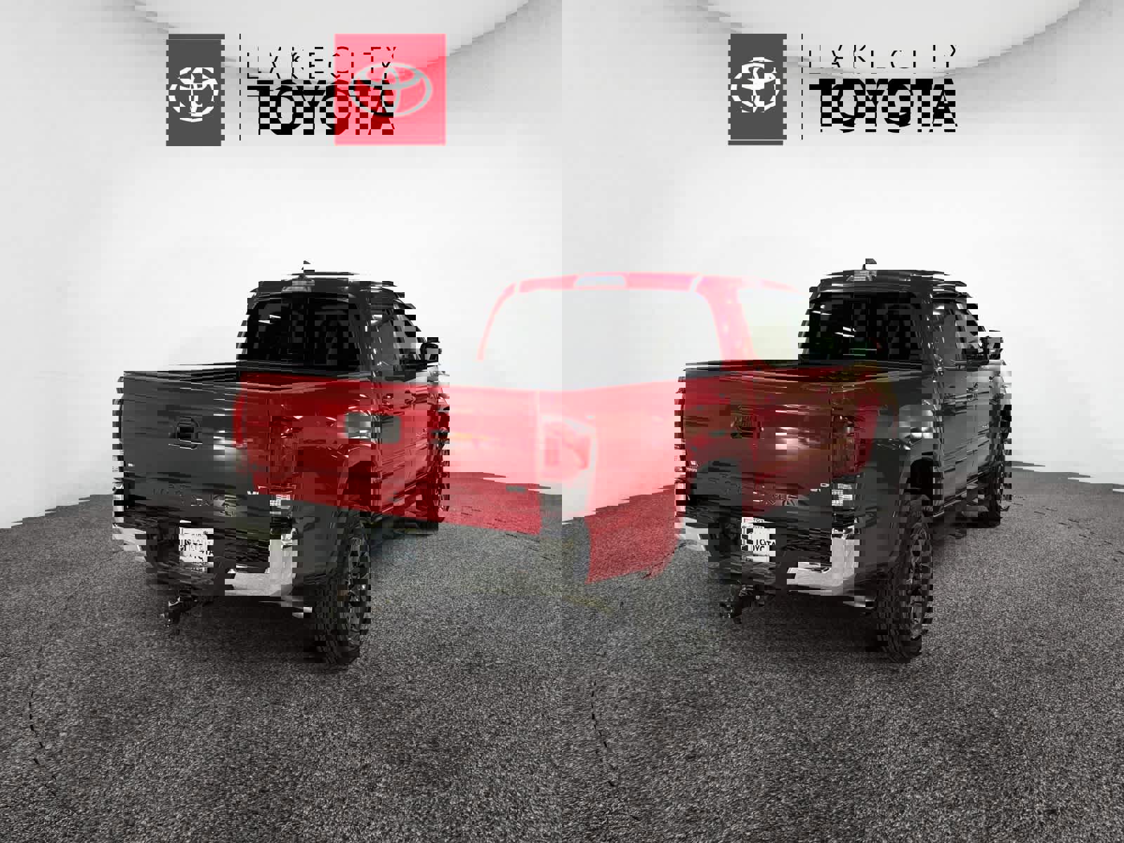 Used 2023 Toyota Tacoma SR5 image 9