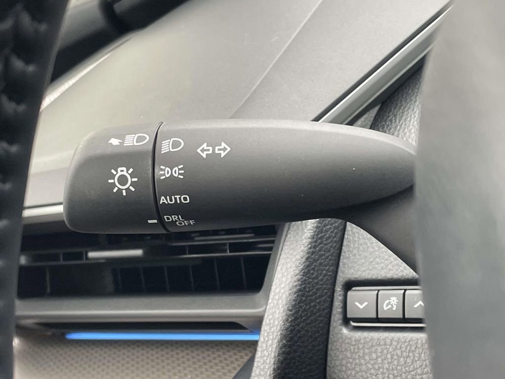 New 2026 Toyota Prius Limited image 33