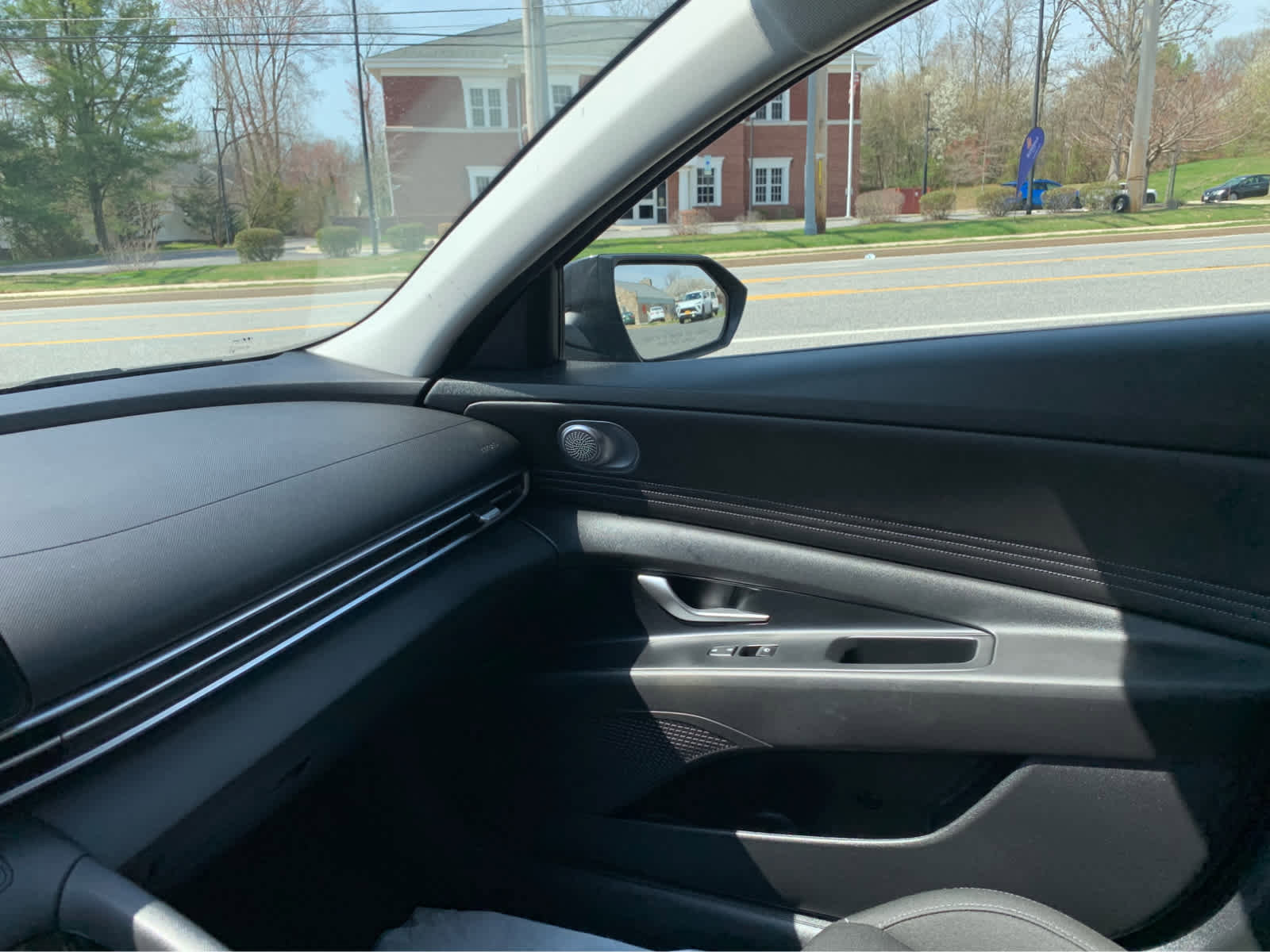 Used 2023 Hyundai Elantra SEL w/ Convenience Package FWD image 22