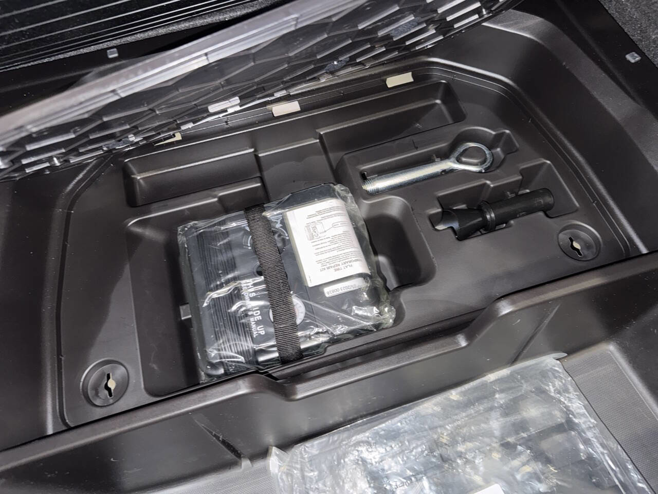 Used 2017 Acura TLX V6 w/ Advance Package image 33