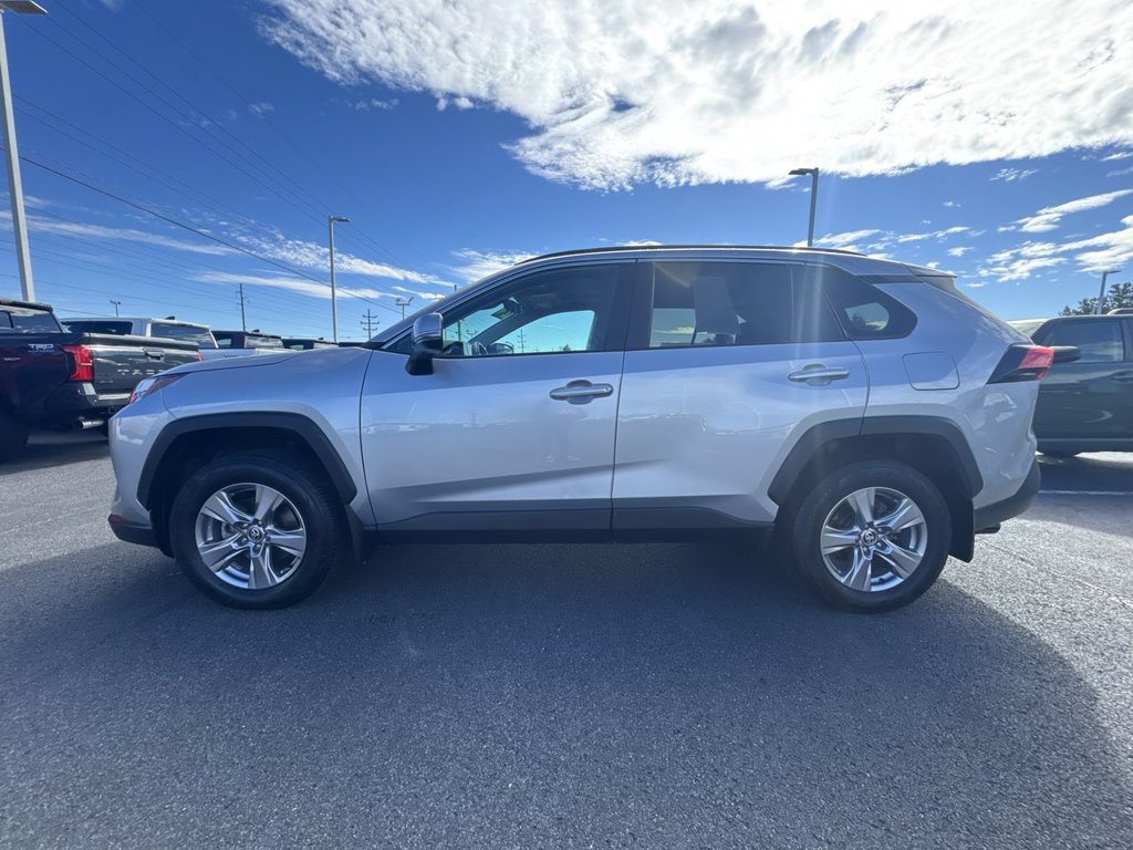 Used 2024 Toyota RAV4 XLE w/ Convenience Package AWD/4WD image 5