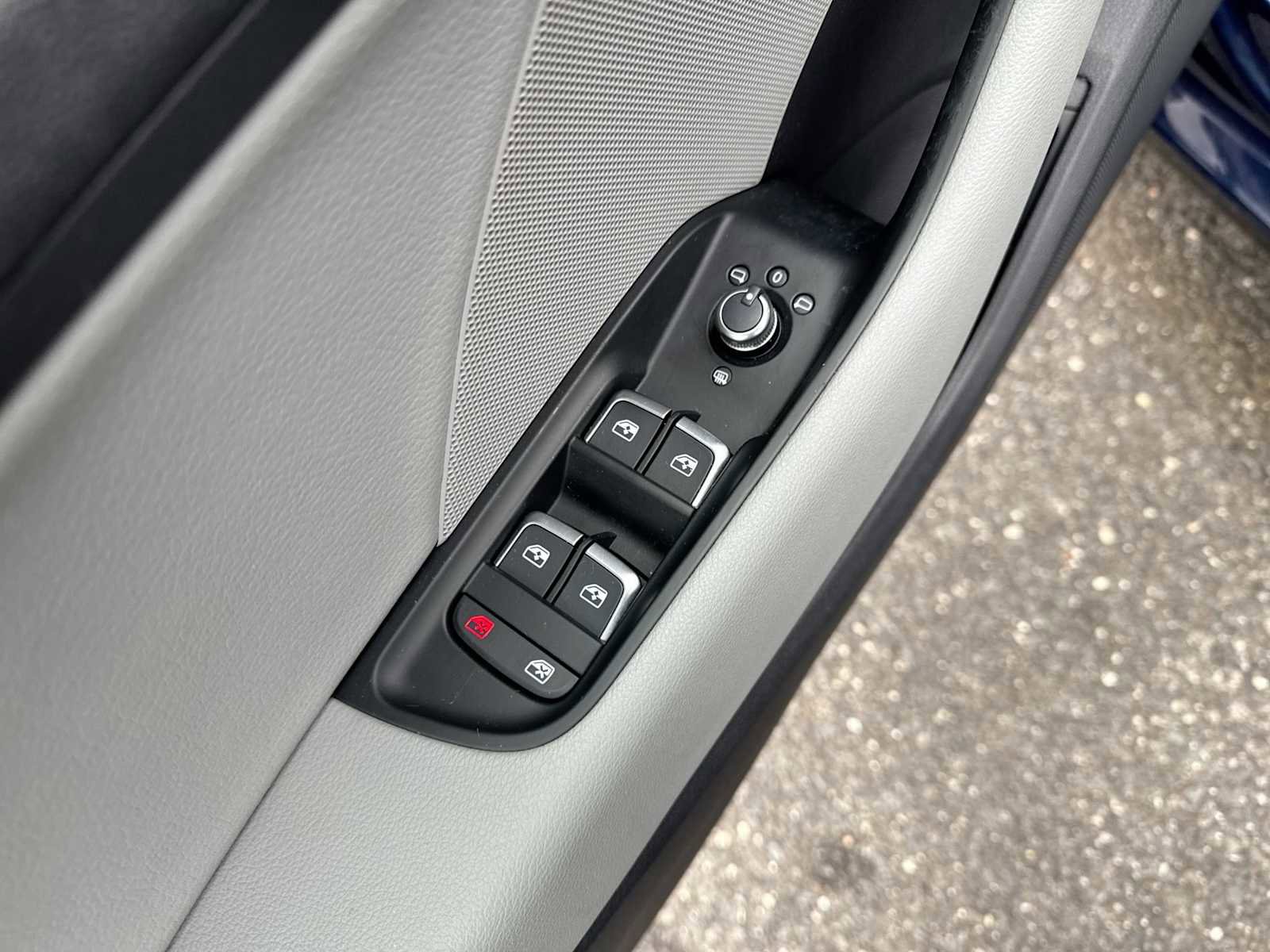 Used 2018 Audi A3 2.0T Premium image 22