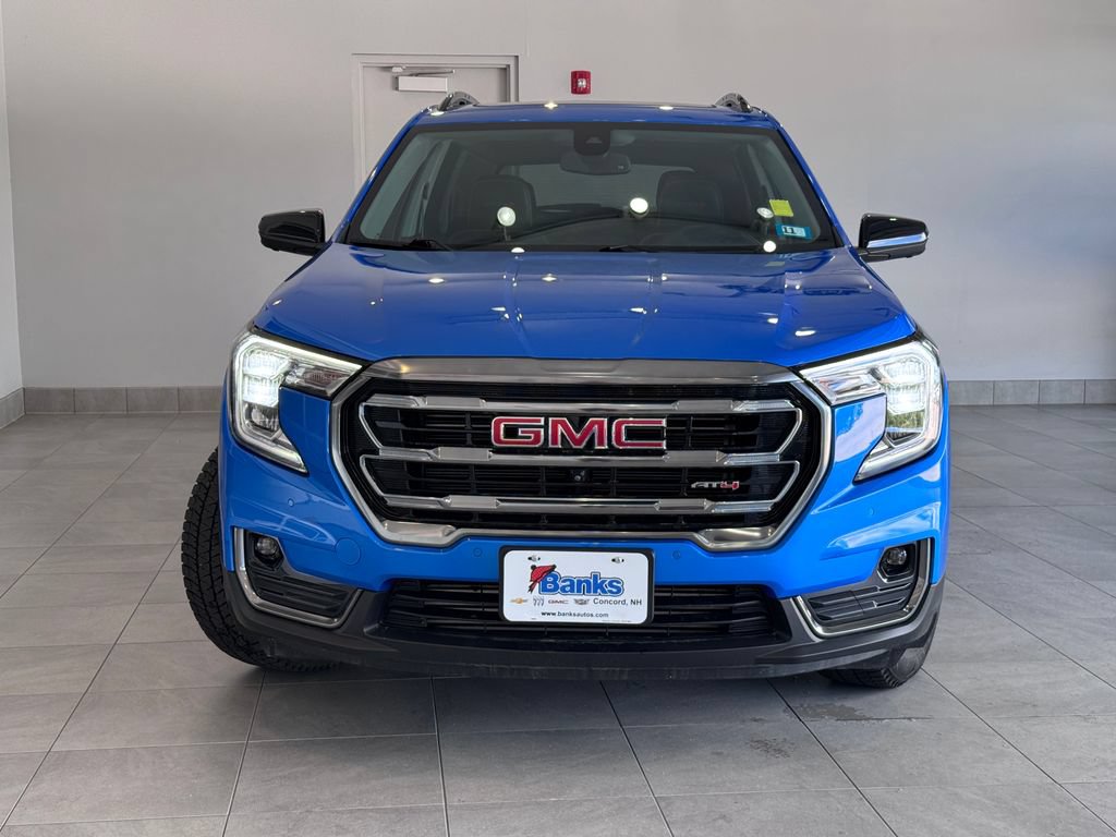 Certified 2024 GMC Terrain AT4 w/ Tech Package AWD/4WD image 3