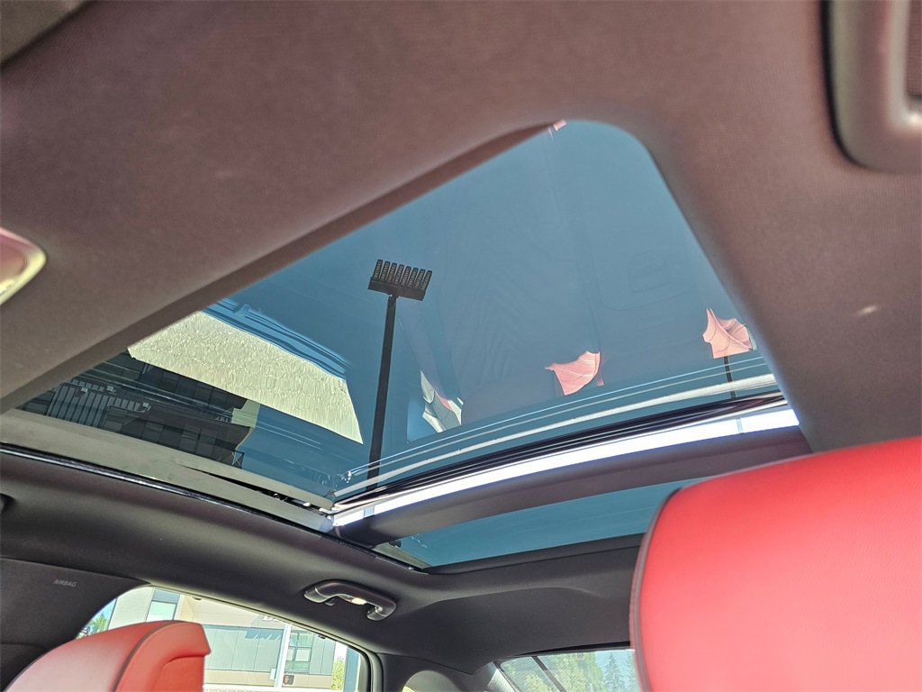 Used 2025 Genesis G80 3.5T Sport image 25