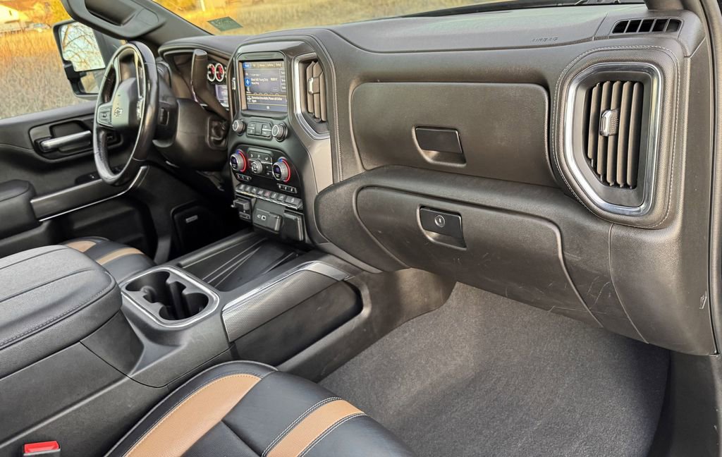 Used 2023 Chevrolet Silverado 2500 LTZ w/ Carhartt Edition image 30