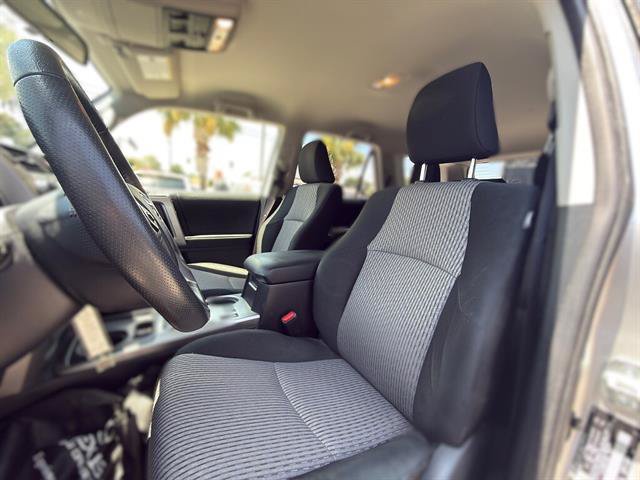 Used 2018 Toyota 4Runner SR5 RWD image 9