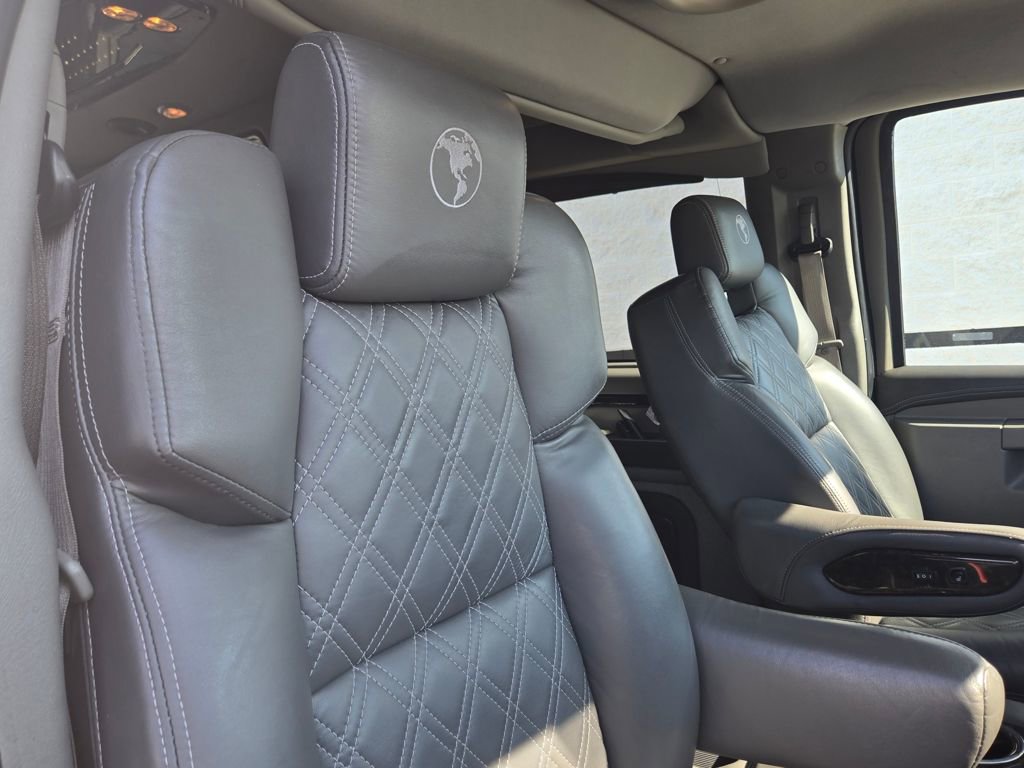 Used 2022 Chevrolet Express 2500 Extended w/ Enhanced Convenience Package image 33