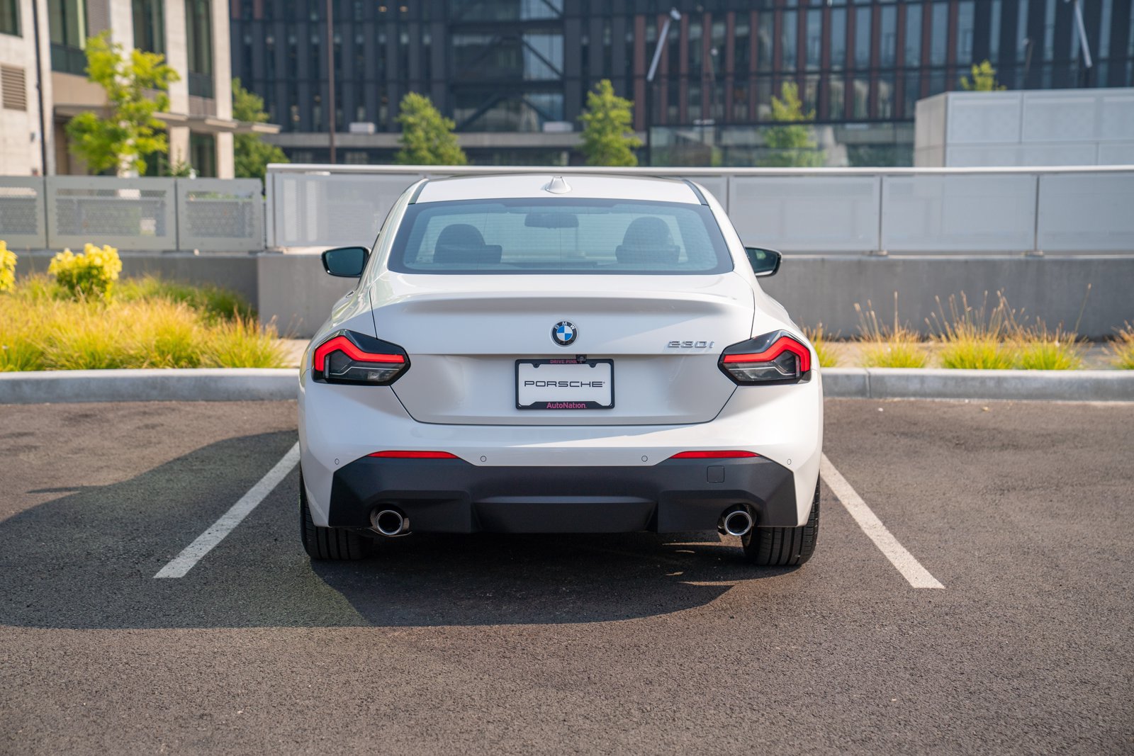 Used 2023 BMW 230i Coupe w/ Convenience Package RWD image 7