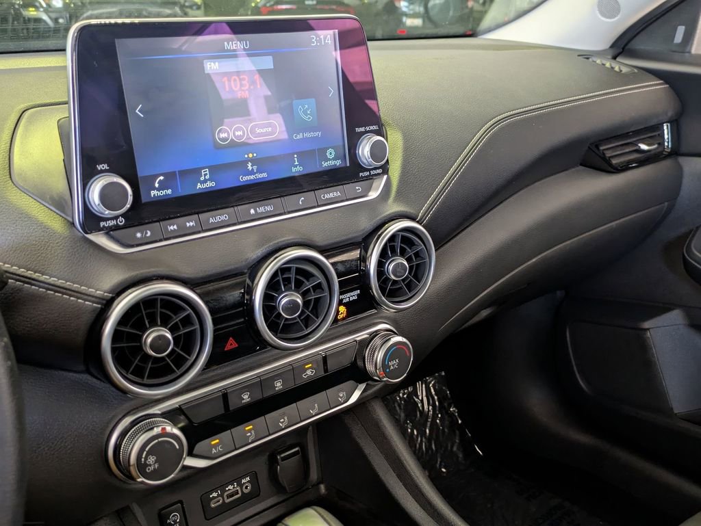 Used 2025 Nissan Sentra SV FWD image 15
