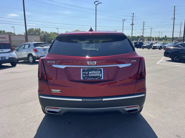 Used 2021 Cadillac XT5 Premium Luxury FWD image 4