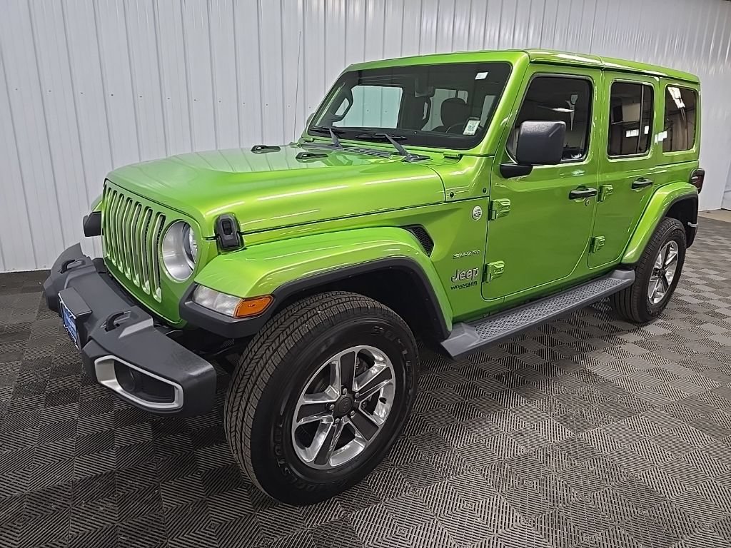 Used 2020 Jeep Wrangler Unlimited Sahara w/ Uconnect 4C Nav & Sound Group AWD/4WD image 8