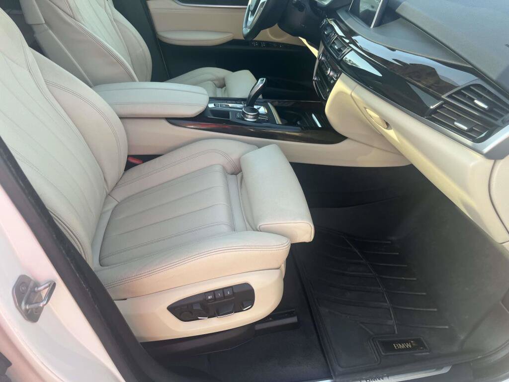 Used 2017 BMW X5 xDrive35i AWD/4WD image 22