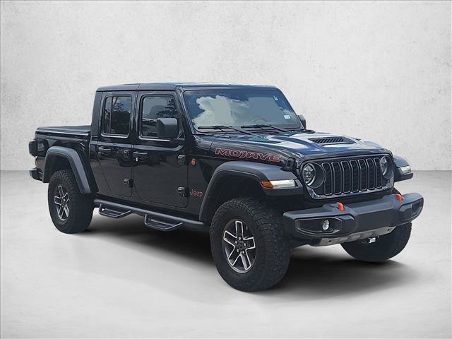 Used 2024 Jeep Gladiator Mojave AWD/4WD image 3