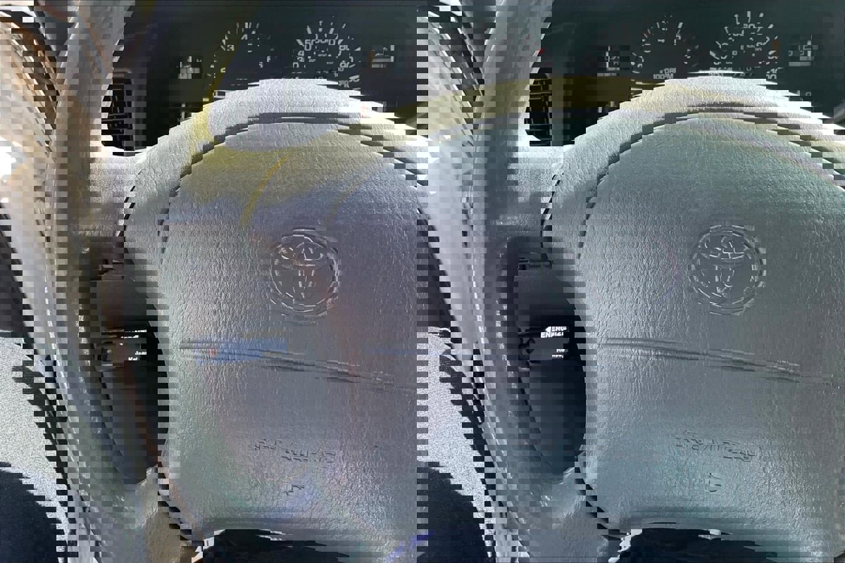 Used 1996 Toyota T100 DX image 12