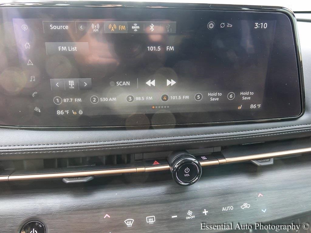 Used 2023 Nissan Ariya AWD image 16