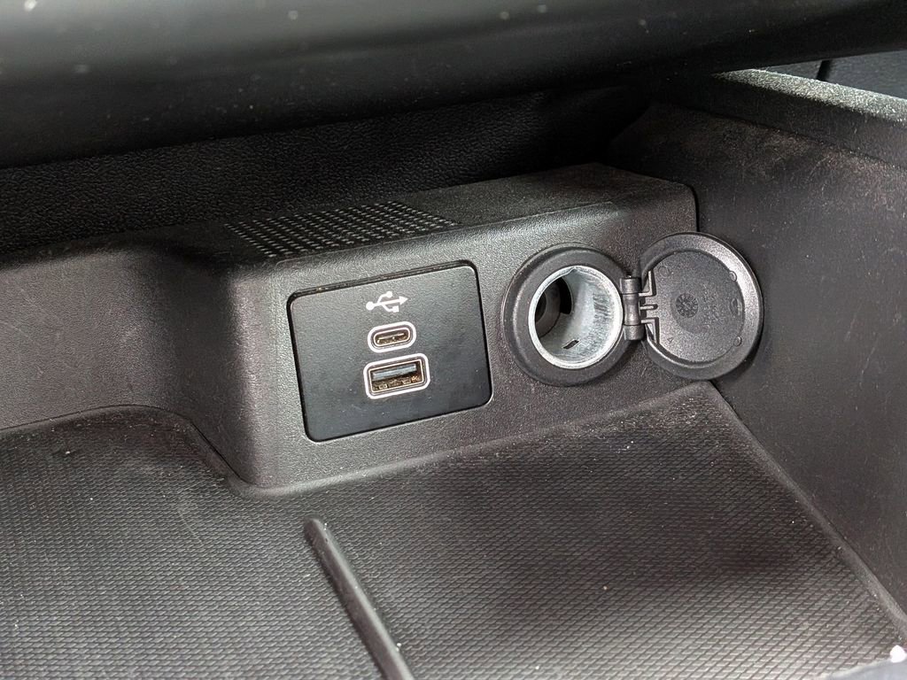 Used 2024 Ford Escape ST-Line image 24