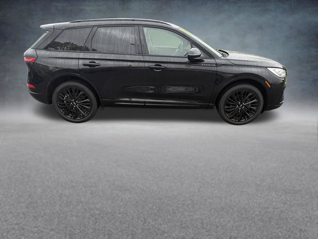 Used 2023 Lincoln Corsair Reserve w/ Equipment Group 201A AWD/4WD image 7