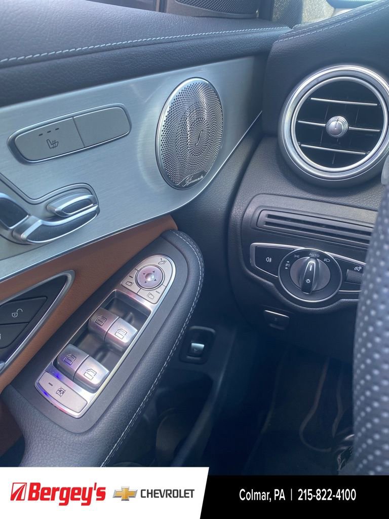 Used 2022 Mercedes-Benz GLC 43 AMG 4MATIC image 33