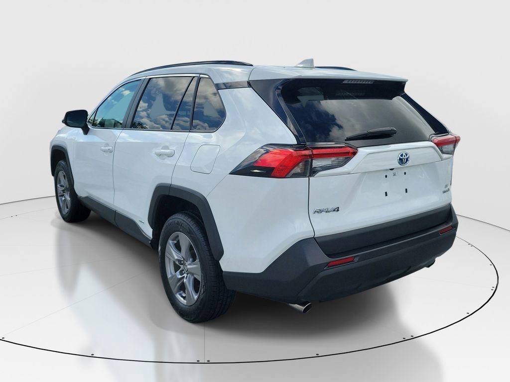 Certified 2024 Toyota RAV4 LE AWD/4WD image 4